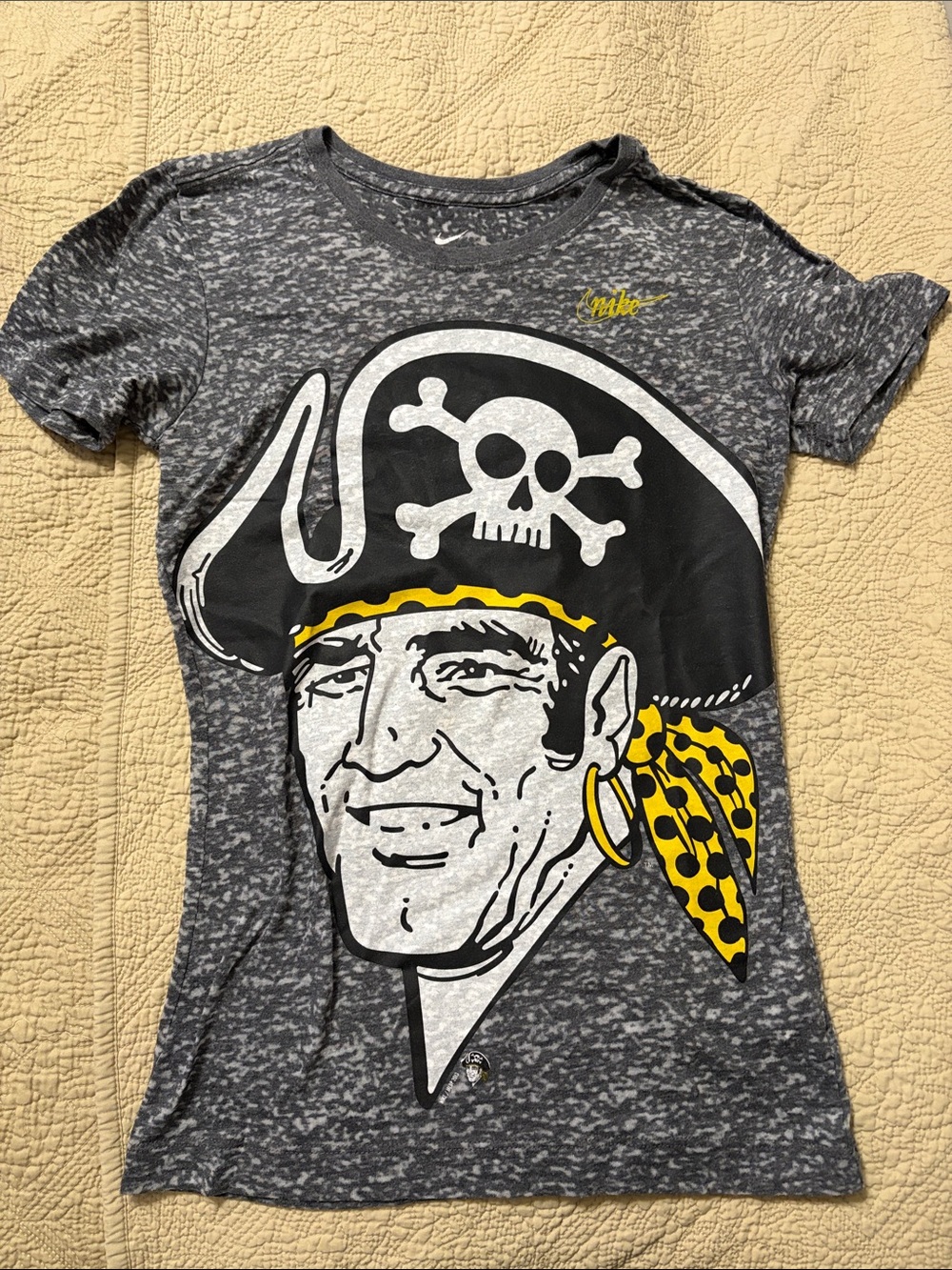 Nike women’s Gray Short Sleeve pittsburgh Pirate Graphic Tee with Yellow Accents